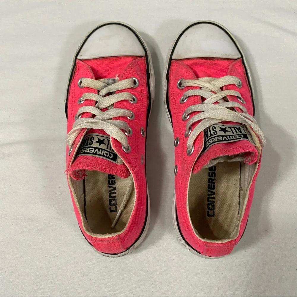 Converse All Star Low Top Pink Shoes Kids Girls Youth Size 12